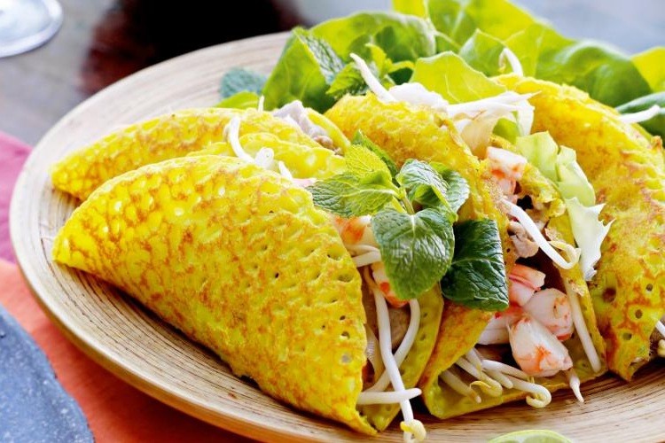Banh Xeo Sizzling Cake