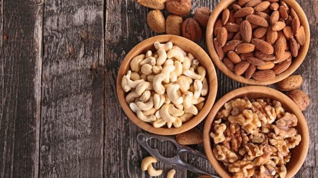 A Handful of Nuts is All That You Need Expert Nutritionist