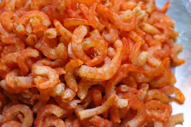  eating dried shrimp SAFIMEX