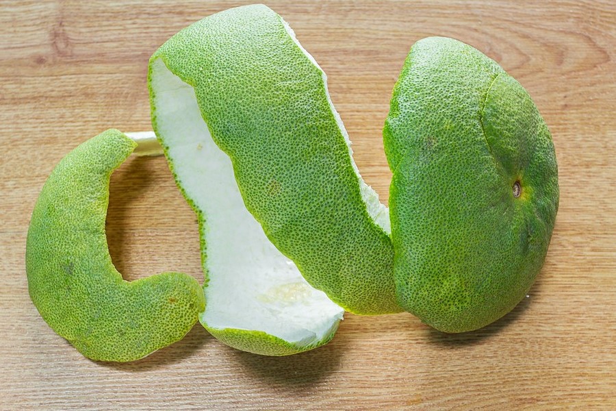 pomelo peel